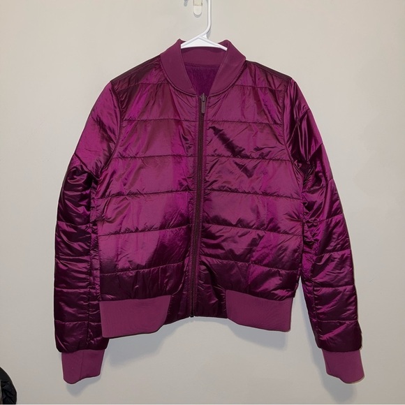 Lululemon Non-Stop Reversible Bomber Jacket in Marvel Women Size M - Picture 8 of 9